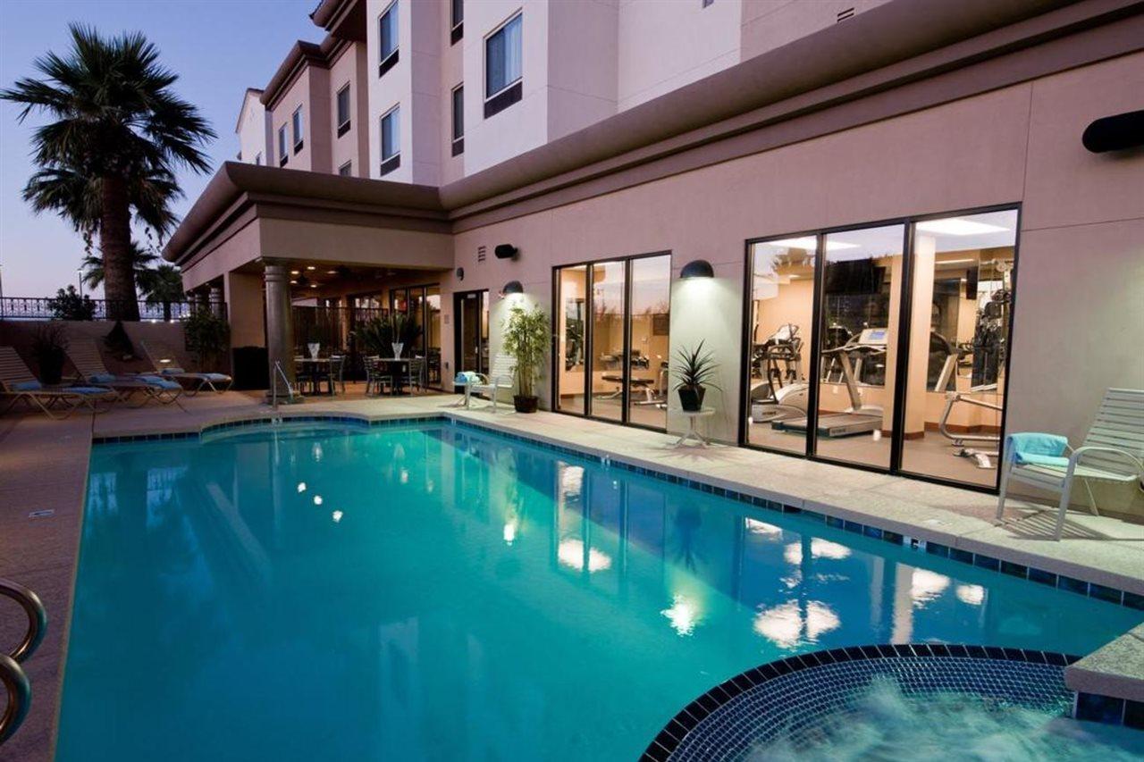 Doubletree By Hilton Phoenix-Gilbert Exteriör bild