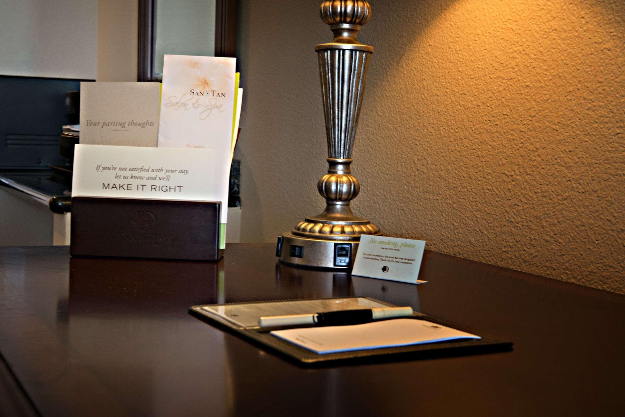 Doubletree By Hilton Phoenix-Gilbert Exteriör bild
